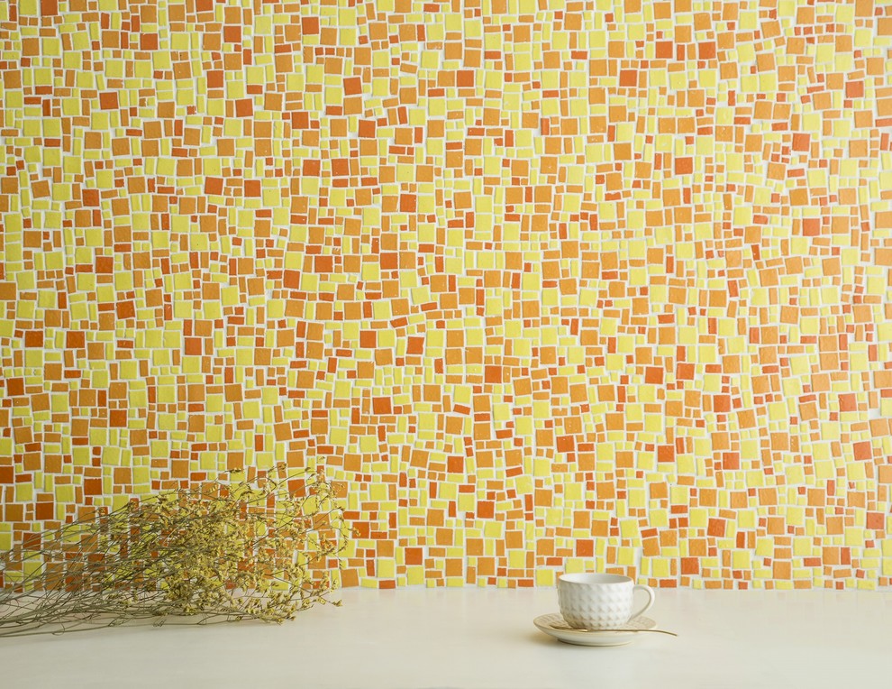 Immagine di una cucina country con paraspruzzi arancione e paraspruzzi in gres porcellanato