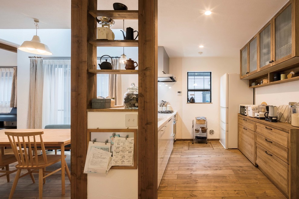 Design ideas for a contemporary kitchen in Tokyo Suburbs.