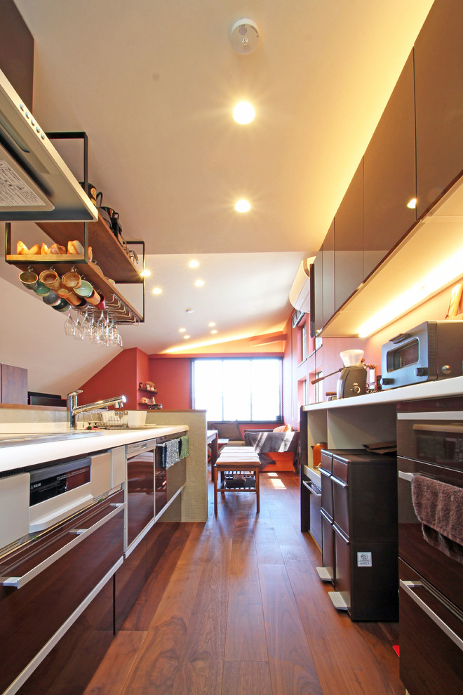 Design ideas for a contemporary kitchen in Yokohama.
