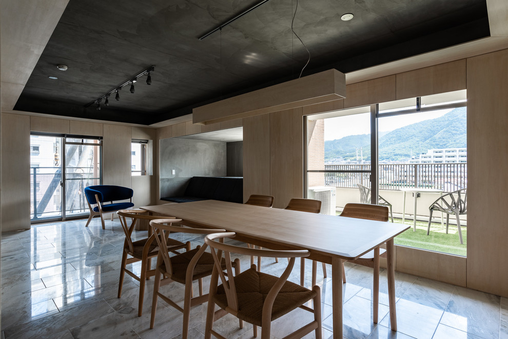 Inspiration for an industrial dining room remodel in Kyoto