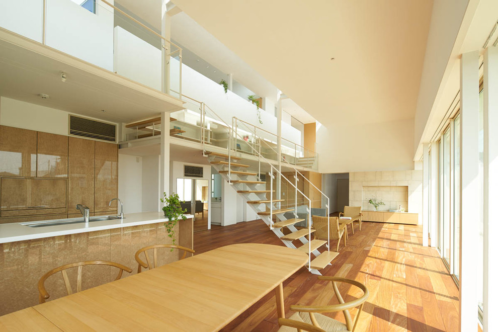 Ispirazione per una sala da pranzo minimalista