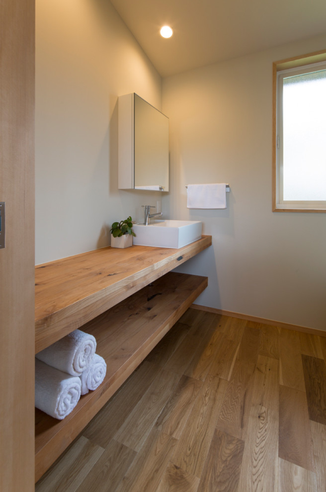 This is an example of a scandinavian cloakroom in Other.