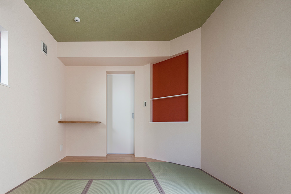 東京23区にあるミッドセンチュリースタイルのおしゃれなファミリールームの写真