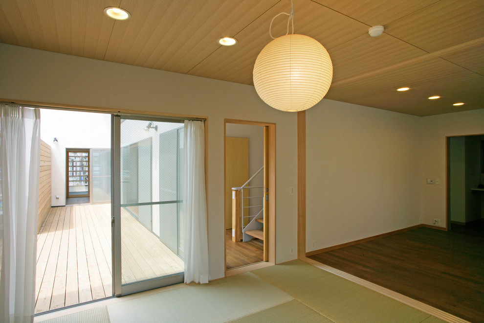 東京23区にある和風のおしゃれなホームオフィス・書斎の写真