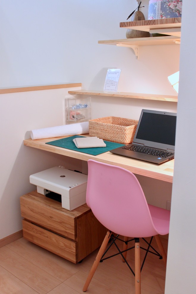 Inspiration for a scandinavian home office remodel in Other