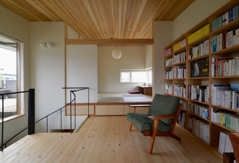 Свежая идея для дизайна: кабинет в восточном стиле - отличное фото интерьера
