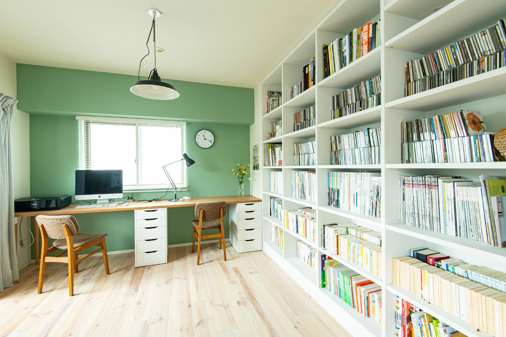 福岡にある北欧スタイルのおしゃれなホームオフィス・書斎の写真
