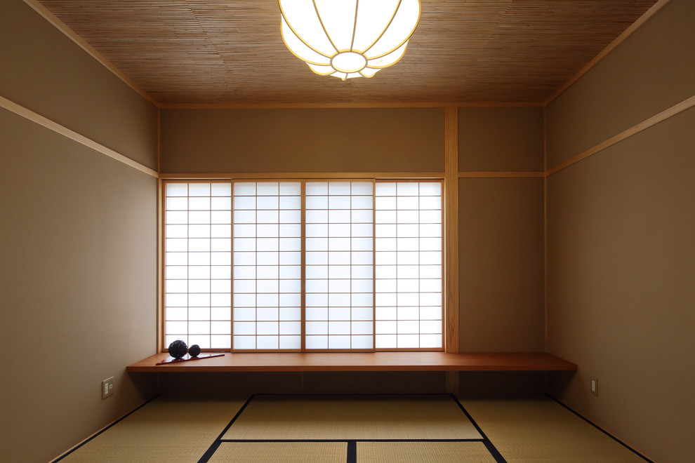 Idée de décoration pour un bureau design avec un sol de tatami.