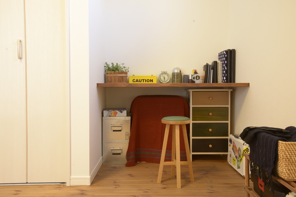 Design ideas for a scandi home office in Other.