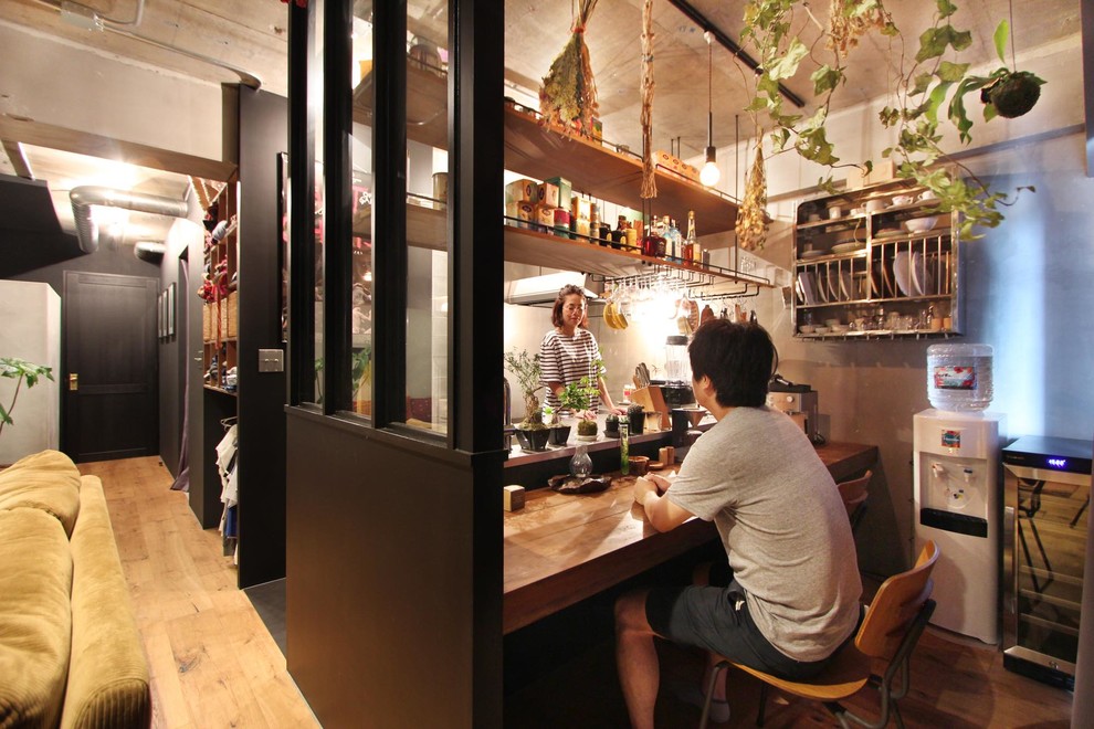 Design ideas for an industrial home bar in Tokyo.