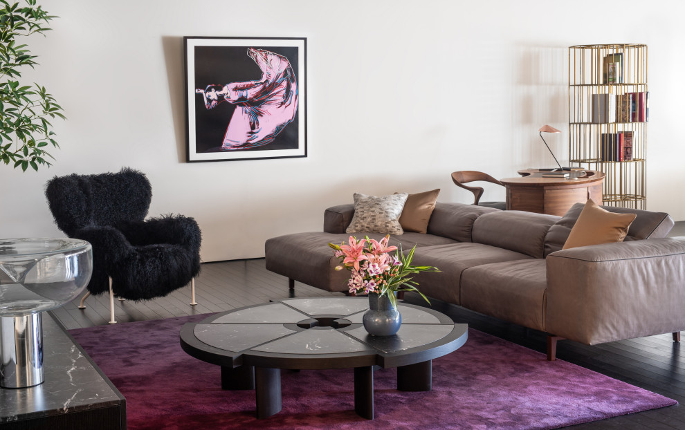 Inspiration for a contemporary living room.