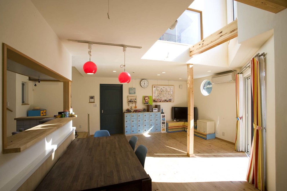 Landhaus Wohnzimmer in Tokio Peripherie