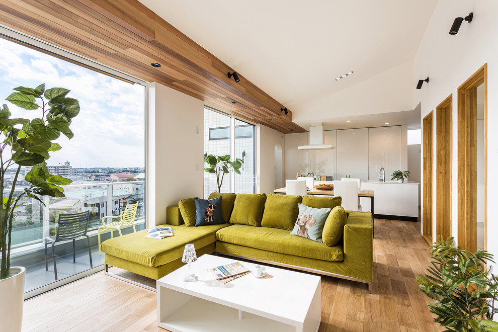 Living room - contemporary living room idea in Nagoya