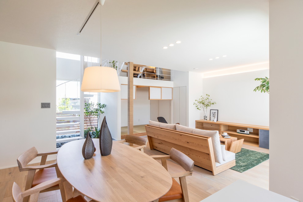 Skandinavisches Wohnzimmer in Nagoya