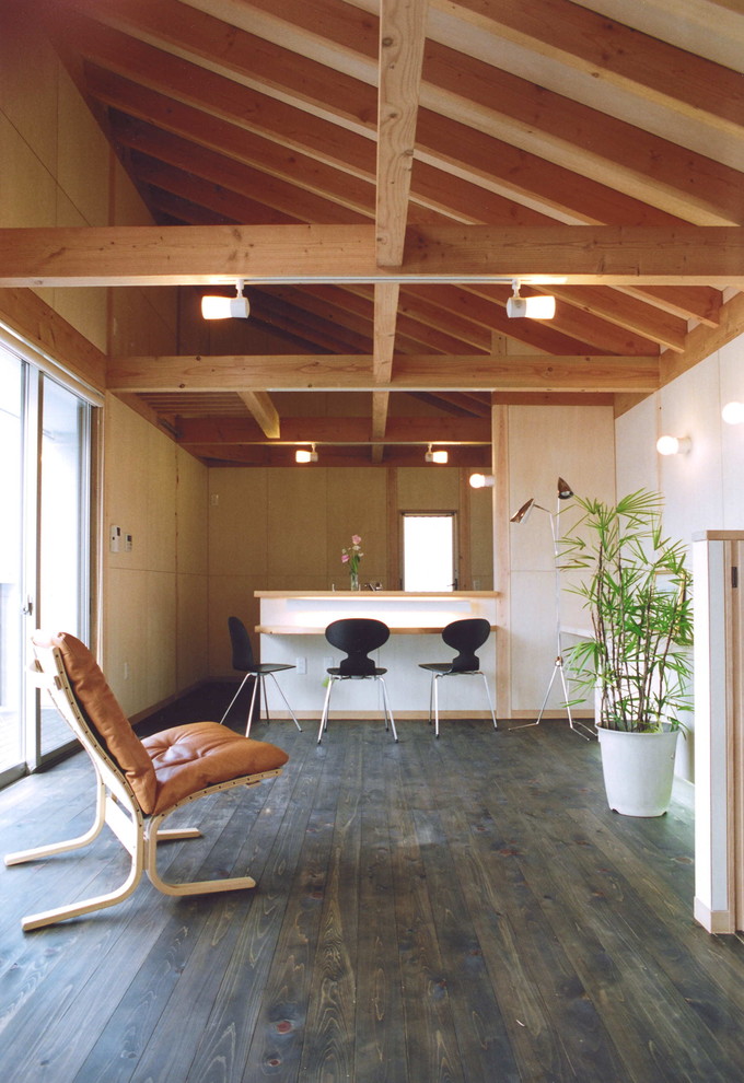 Design ideas for a world-inspired living room in Kyoto.