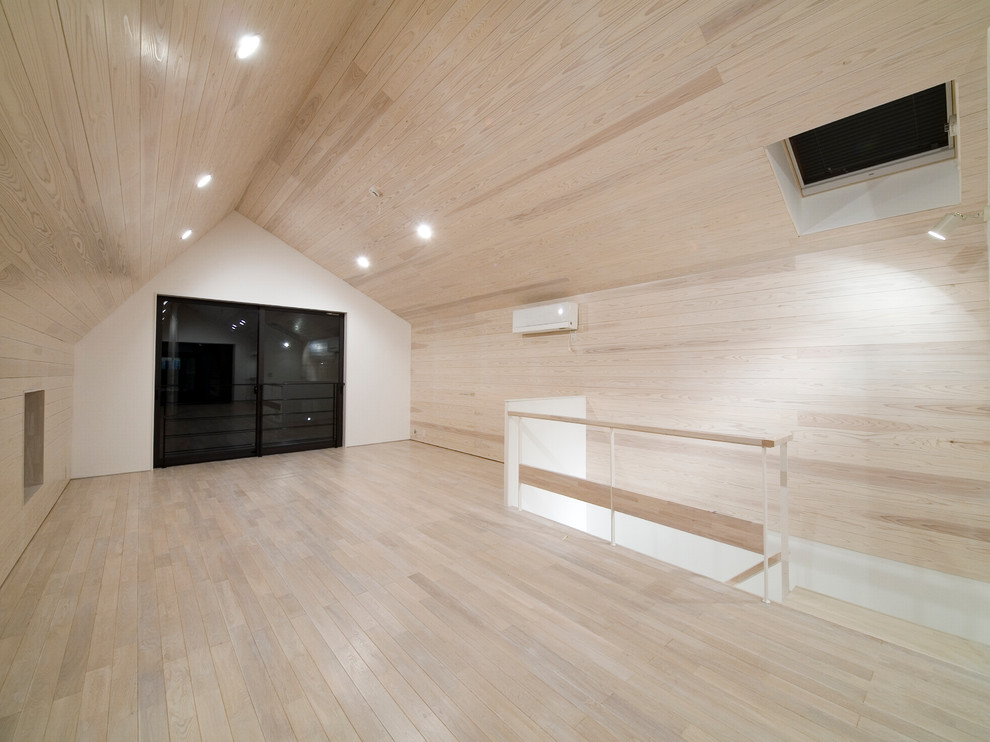 Example of a minimalist living room design in Tokyo