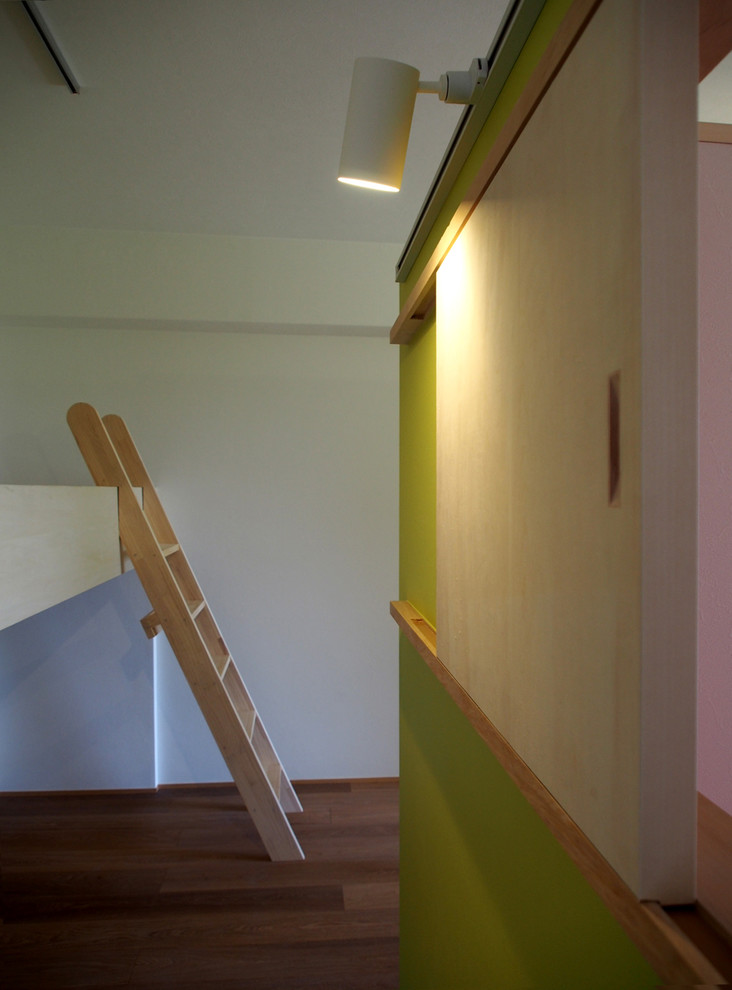 東京23区にある北欧スタイルのおしゃれな子供部屋の写真