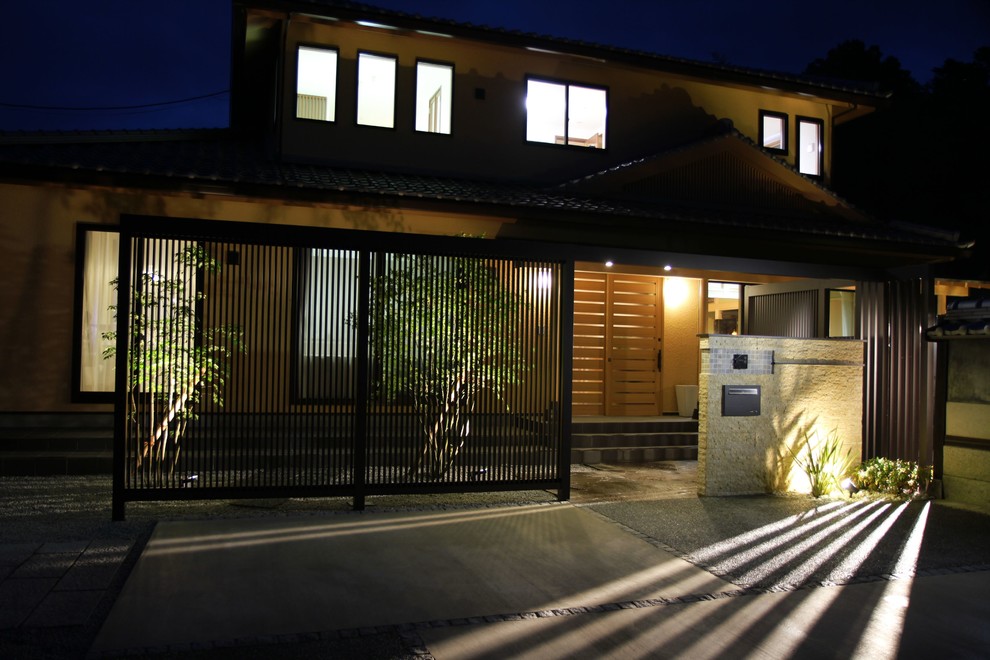 Réalisation d'une façade de maison asiatique.