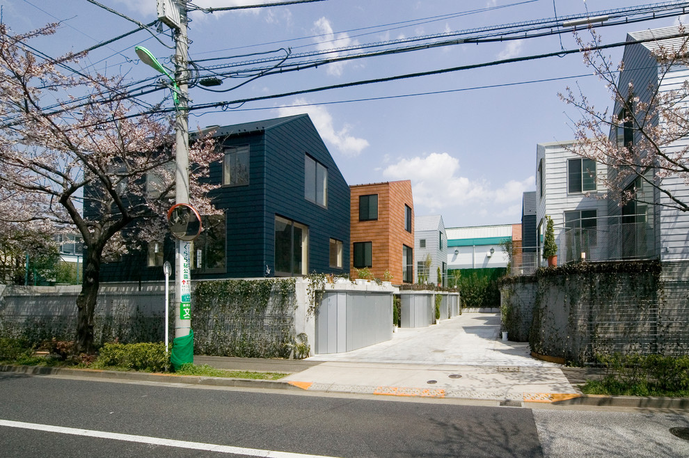 東京23区にあるモダンスタイルのおしゃれな家の外観の写真