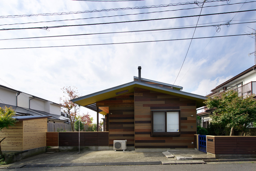 Inspiration for a scandi house exterior in Yokohama.