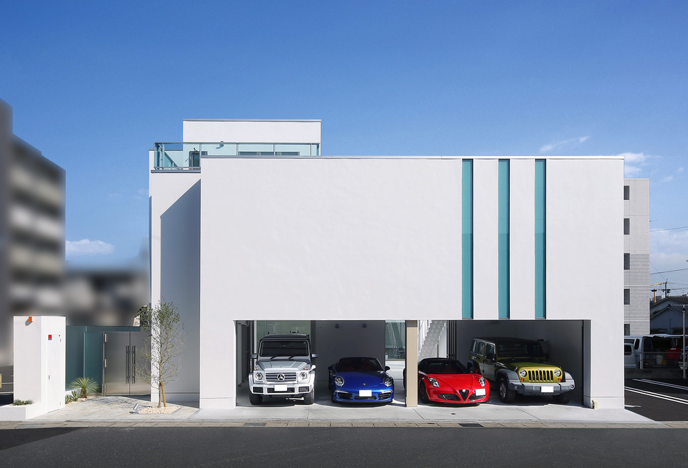 Modelo de fachada de casa blanca minimalista de tres plantas