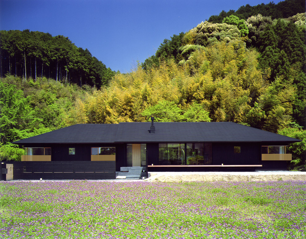 福岡にある和モダンなおしゃれな家の外観の写真