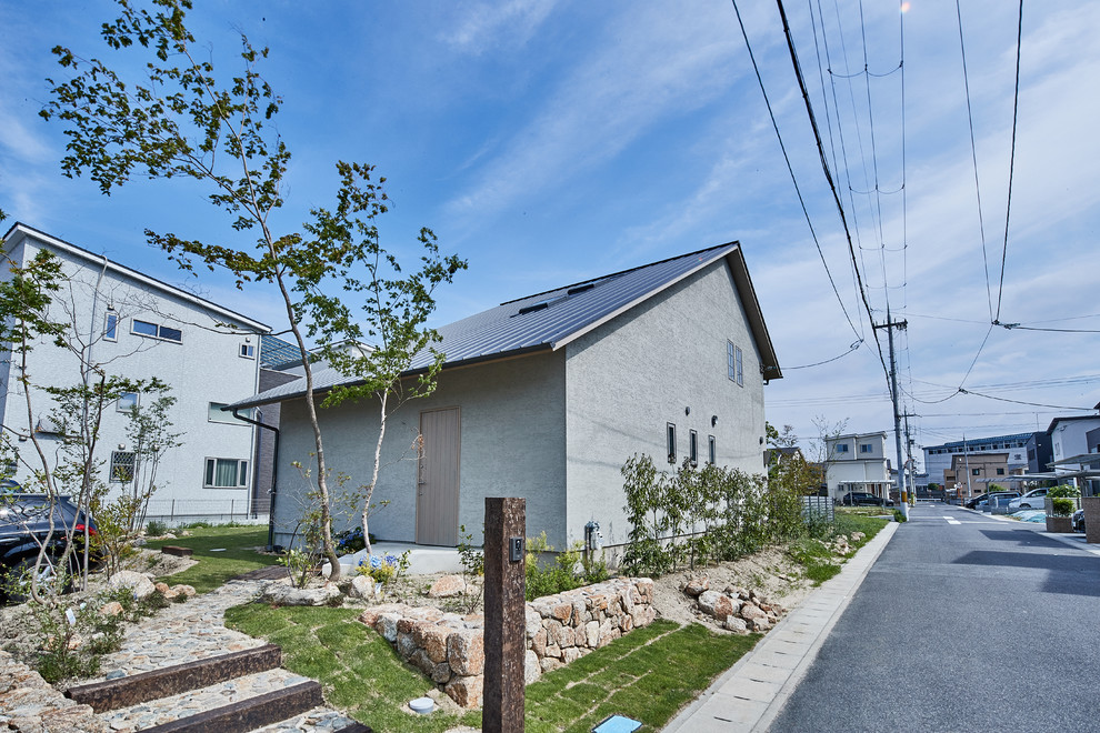 神戸にあるコンテンポラリースタイルのおしゃれな家の外観の写真