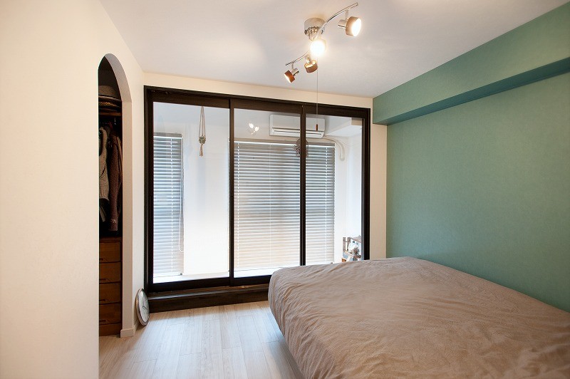 福岡にある北欧スタイルのおしゃれな寝室のインテリア