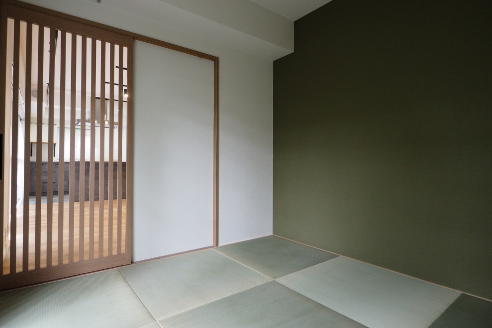 大阪にあるインダストリアルスタイルのおしゃれな寝室のレイアウト