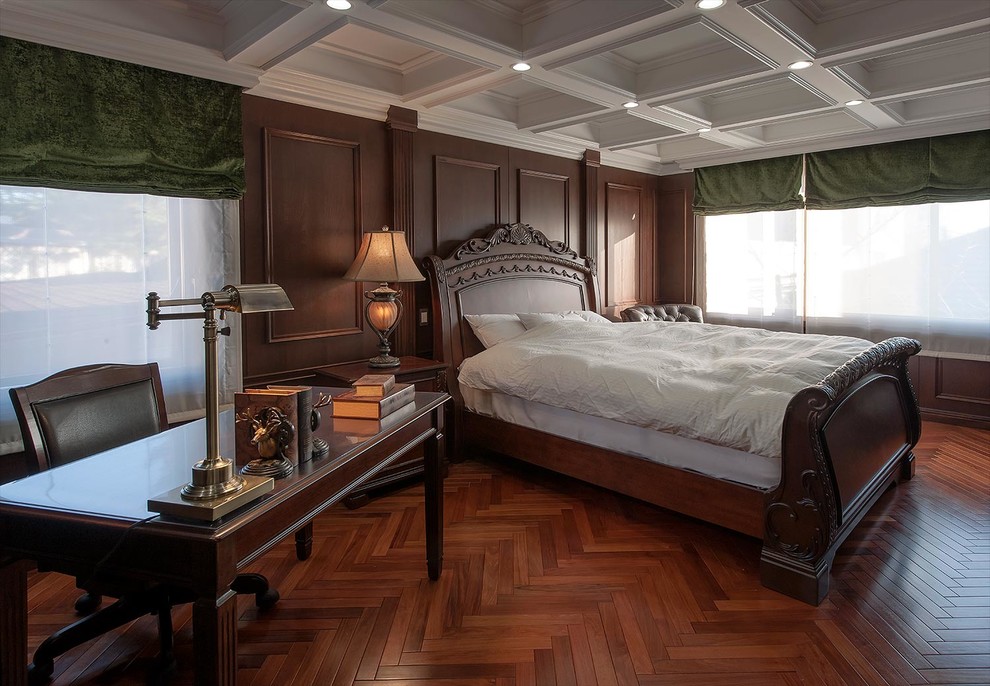 Inspiration for a traditional master bedroom in Tokyo with brown walls, no fireplace, brown floors and dark hardwood flooring.