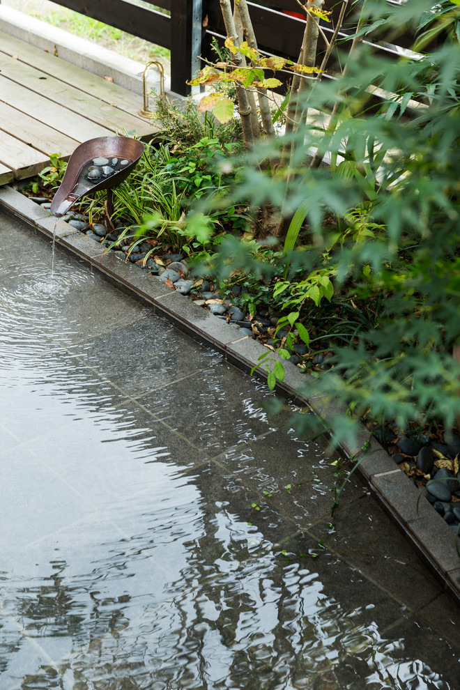 Aménagement d'un jardin asiatique.