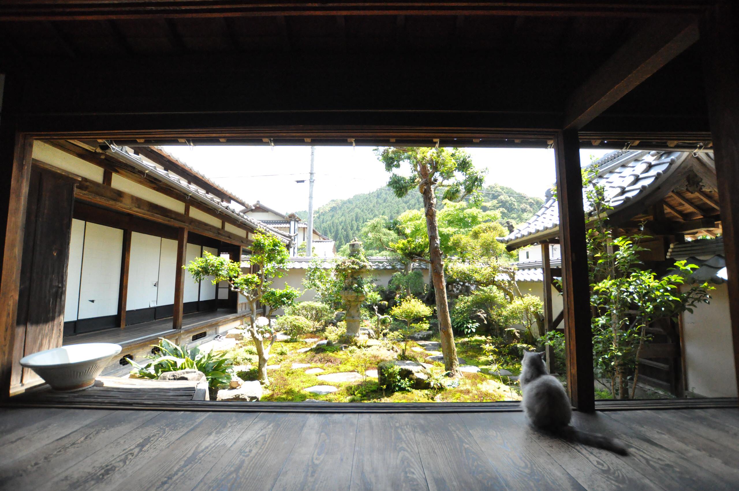 Японский сад камней: уличный и настольный своими руками (15 фото)