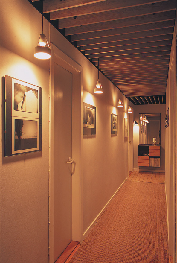 Пример оригинального дизайна: коридор в скандинавском стиле