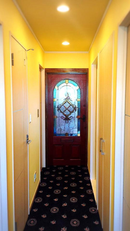 Свежая идея для дизайна: коридор в викторианском стиле - отличное фото интерьера