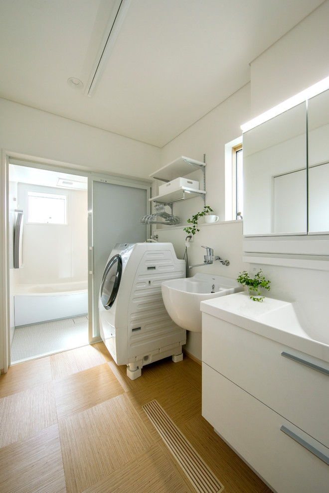 名古屋にある北欧スタイルのおしゃれな浴室の写真