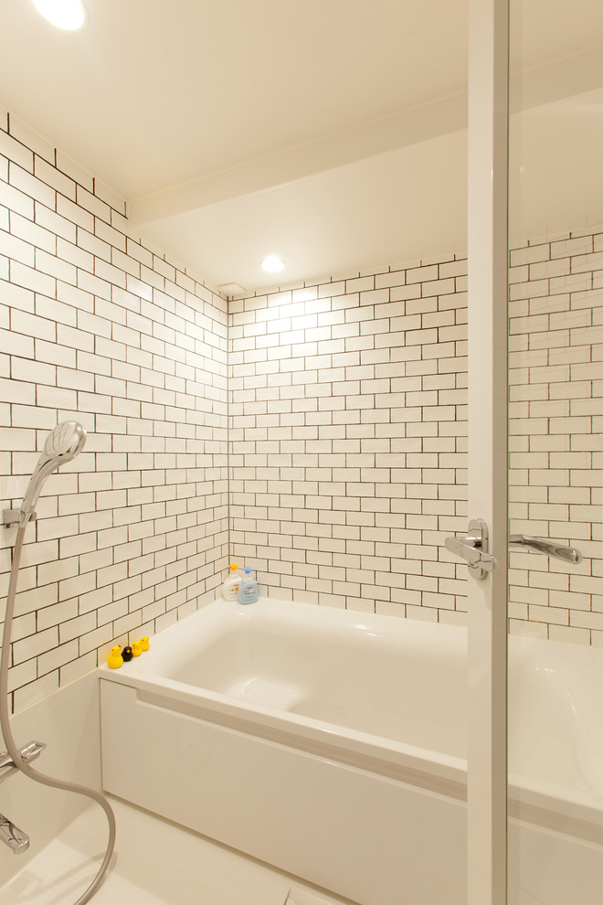 東京23区にあるコンテンポラリースタイルのおしゃれな浴室の写真