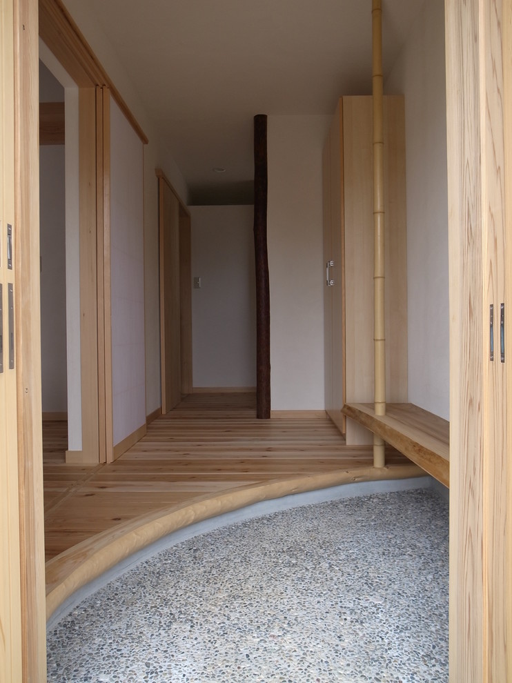 神戸にある和風のおしゃれな玄関の写真