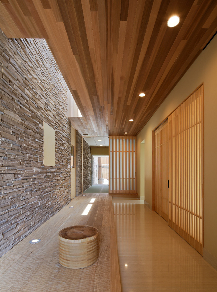 Example of a minimalist entryway design in Kyoto