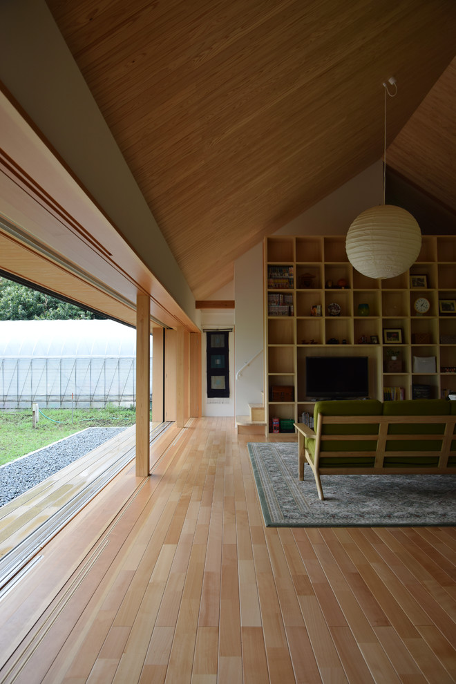 Источник вдохновения для домашнего уюта: веранда среднего размера на переднем дворе в скандинавском стиле с навесом