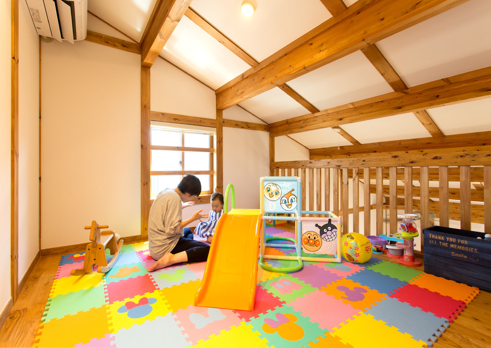 名古屋にあるアジアンスタイルのおしゃれな赤ちゃん部屋の写真