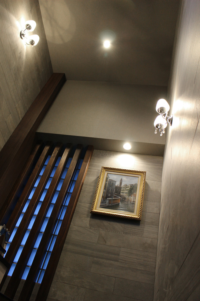 名古屋にあるおしゃれな階段の写真
