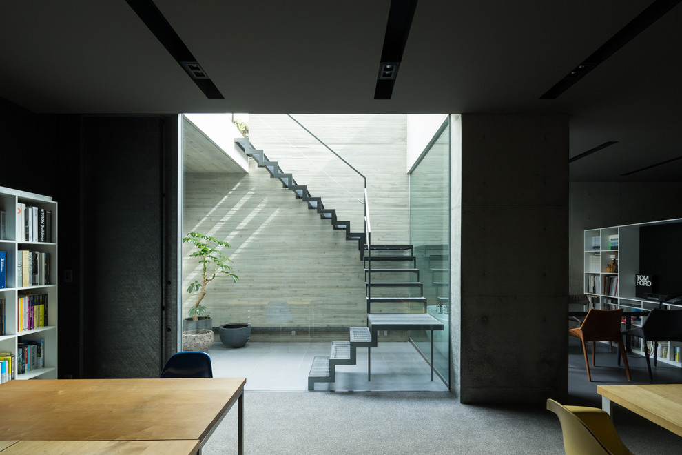 This is an example of a modern staircase in Tokyo.